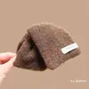 Pinza para el Cabello Triangular Gruesa de Lana Estilo Coreano Dulce y Elegante 2025 Nuevo Modelo Pinza Tiburón para la Parte Trasera de la Cabeza Pasador Accesorio para el Cabello