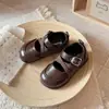 Zapatos Mary Jane Estilo Retro para Niñas 2026 Primavera y Otoño Nuevos Hebilla de Correa para Niñas Suela Suave Versátil Hebilla Zapatos de Piel