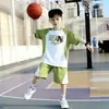Traje deportivo de dos piezas para verano con shorts y manga corta para niños mayores, conjunto para niños, traje deportivo elegante y moderno