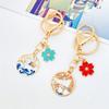 Estilo Chino Hueco Metal Grulla Gato Conejo Llavero Colgante Creativo Llavero para Coche Moda Bolso Bolso Colgante Joyería