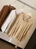 Blusa de tricô com design estilo coreano, mangas 3/4 sino para mulheres, novo modelo de início de outono com fitas, cintura plissada, elegante e modeladora