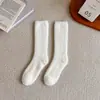 Meias de veludo de marta meias de cano alto femininas inverno engrossadas peludas meias de dormir cor sólida meias de cano alto de veludo de marta meias de veludo coral