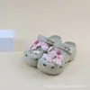 Pantuflas Perforadas Estilo Padre-Hijo para Uso en Exteriores, Zuecos de Playa Gruesos de Moda, Accesorios de Verano de Moda Estilo Ins al por Mayor