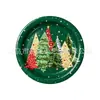 Juego de vajilla navideña con tema de árbol de Navidad verde y dorado, platos de papel, vasos de papel, mantel, banderines, artículos para fiestas navideñas