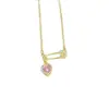 Collar Cruzado Europeo y Americano Pin de Amor Collar Cadena de Clavícula de Acero de Titanio Distintivo de Lujo Ligero para Mujer Estilo Ins Sentido Avanzado Nicho