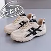 Zapatos de Malla para Papá Estilo Nuevo Verano 2026 Versátiles Deportivos Casuales para Mujer Moda Suela Suave Ligeros Transpirables Zapatos para Correr