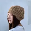 Gorro de Ganchillo Hecho a Mano con Flor, Gorro de Punto Hueco Holgado, Suéter Delgado para Mujer, Nuevo Verano 2025 para Adelgazar el Rostro
