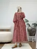 Novo Cardigan Artístico de Xadrez Outonal de Botão Único Vestido de Manga Longa Solto Tamanho Plus Cintura Marcada com Cinto Saia Longa