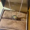 Collar con Brújula de Estrella de Ocho Puntas Doble Cara Francés para Mujer Chapado en Oro de 18 Quilates Colgante de Ágata Negra de Alta Gama Cadena Redonda para Clavícula
