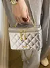 Bolso caja estilo Chanel para mujer, nuevo bolso de moda 2026 acolchado con cadena, versátil bolso de hombro y cruzado