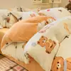 Juego de ropa de cama de cuatro piezas con forro polar, terciopelo de leche, ropa de cama cálida de invierno, sábana y funda de edredón lindas de dibujos animados, juego de tres piezas de felpa