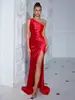 Vestido de festa de noite, sexy, com pregas, elegante, moda europeia e americana, de alta qualidade, de um ombro só, estilo deusa, justo ao corpo, com fenda