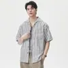 Camisa a Rayas de Manga Corta Retro de Lujo Ligero Estilo Old Money Talla Grande para Hombre, Verano Cuello Cubano Holgada Casual Estilo Americano