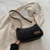 2025 Bolsa de Ombro Portátil Leve Cor Sólida Casual Versátil Bolsa de Axila Ondulada Simples para o Dia a Dia Bolsa de Mão Bolsa Feminina