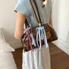 Bolso de Hombro de Nicho Transfronterizo Bolso de Bolos para Mujer Nuevo Bolso de Mano de Alta Gama para el Trabajo Bolso Simple para el Brazo para el Trabajo