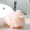 Bolas de baño de tres colores tamaño grande no se desmoronan flor de baño depurador de espalda bola de baño de alto valor para mujer artefacto para frotar la espalda red de espuma