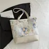 2025 Nova Bolsa de Ombro Feminina Estilo Chinês Literário Pintura a Tinta Pequena Fresca Bolsa de Mão de Grande Capacidade Bolsa Tote Fada