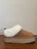 Sapatos femininos de moda 2026, com forro de pelo e sola grossa, versáteis, de temperamento, para outono e inverno, novos, quentes, antiderrapantes, de algodão peludo, estilosos