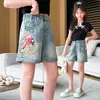 A1231 Shorts Jeans de Verão 2024 para Meninas Estilo Chinês Bordado Confortáveis Versáteis Confortáveis