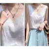 Blanco Suelto Jacquard Satín Nuevo Llegado Combinación Perfecta Camisola Verano Base Suelta Sin Mangas Cuello en V Top Base