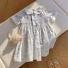 Vestido para niña estilo coreano con volantes, bordado de mariposas y cuello de muñeca, manga corta de verano 2026, estilo francés, vestido de princesa para niños