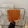 Xiaorui Bolsillo Dorado Casual Retro para Mujer 2022 Bolso de Hombro Cruzado de Moda Bolso Tote Nuevo Estilo Bolso con Textura de Cadena Verano