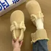 Chinelos de algodão casuais estilo coreano com sola grossa para mulheres, adequados para uso externo, novidade outono e inverno 2026, sapatos peludos quentes para casa e ambientes internos de nicho