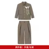 Novo terno estilo chinês com gola alta para meninos, coleção outono e inverno, apresentando um design tradicional chinês, adequado para desfiles de moda, recepções de casamento e apresentações