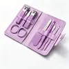 Set portátil plegable de cortaúñas, kit de herramientas de manicura de 7 piezas de acero inoxidable, incluye cortaúñas, pinzas para cutículas y un estuche de almacenamiento