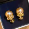 Brincos de Borboleta com Zircônia Banhados a Ouro Real 10K, Brincos de Moda Vazados Estilo Francês, Luxo Acessível e Brincos de Alta Qualidade para Mulheres