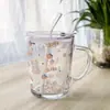 Copo de Vidro Ins com Canudo, Copo de Café da Manhã com Leite, Copo de Sobremesa, Copo Graduado com Tampa e Colher, Presente Fofo com Logo Estampado