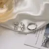 Anillo de dos piezas moda femenina viento frío no ajustable anillo de comida parejas diseño nicho sentido de diseño Accesorios Venta al por mayor