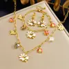 Accesorios de Moda Transfronterizos Estilo Pastoral de Dibujos Animados Flor con Goteo Abeja Mariquita Colgante Set de Joyería de Acero Inoxidable