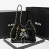 2026 Nuevo Modelo Bolso Tote Pequeño Estilo Chanel Acolchado con Cadena y Piel Encerada, Bolso de Hombro Acolchado con Cadena Personalizable de Gran Capacidad