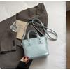 Bolsa Balde Satchel Retrô de Nicho para Mulheres 2025 Verão Nova Moda Tendência Bolsa de Ombro Estilo Estrangeiro Bolsa Transversal Simples