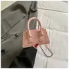 Bolso de mujer de moda 2026 verano nuevo modelo, bolso de hombro cruzado diario simple de textura nicho, bolso pequeño cuadrado de mano