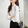 Camisa de Chiffon com Gola Alta Estilo Francês para Mulheres, Design Único, Blusa Branca, Temporada de Primavera, Caimento Solto, Top Elegante de Manga Longa