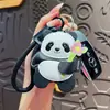 Llavero de Panda de Cuero Genuino Lindo Dibujo Animado Flor Bambú Cuero Lujo Ligero Colgante para Bolso de Pareja Pequeño Regalo