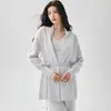 Cárdigan de punto de cachemira, prenda exterior de longitud media para mujer, nuevo estilo otoño/invierno, mangas largas, casual, diseño simple, con cintas, sin botones, estilo chal