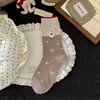 26 Nueva colección Otoño/Invierno: calcetines casuales invisibles con bordado de corderito lindo, calcetines de algodón hasta la pantorrilla para mujer