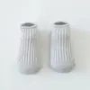 21 anos primavera e verão novas meias de bebê antiderrapantes boca rasa meias de bebê tipo mocassim meias para recém-nascidos e crianças pequenas meias para piso interno