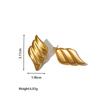 Estilo Ins Oro de 18K Acero Inoxidable Chapado en Oro Acero de Titanio Anillo Doble en Forma de U en Forma de V Ala de Oreja de Corazón Líquido Pendientes