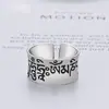 Anel Sanskrit Vintage Esculpido com o Mantra de Seis Palavras, Superfície Lisa, Anel Ajustável Feminino, Direto do Fabricante
