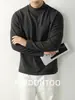 Camiseta Inteligente de CalidezLujo Ligero Polar de Doble Cara Textura Vertical Manga Larga para Hombre, Adecuada para Vestir por Capas en Otoño e Invierno, Engrosada con Cuello Semi-Alto