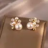 Pendientes Franceses de Lujo Ligero Fuego Artificial de Perlas Pendientes de Diseño de Perlas con Circonita Brillante Temperamento Suave Pendiente Versátil