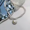 Cadena Estilo Hepburn Clásico Retro de 4 mm con Perlas de Concha Perlas de Imitación Collar con Colgante de Acero de Titanio de Alta Gama Cadena para la Clavícula