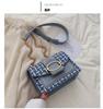 Bolsa de Verão Feminina Versátil 2024 Nova Moda Estilo Coreano Casual Elegante Costura de Algodão e Linho Bolsa de Ombro com Corrente Transversal