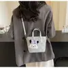 2026 Nova Bolsa de Ombro Feminina de Grande Capacidade para o Dia a Dia Bolsa de Ombro com Corrente Versátil de Verão Bolsa de Ombro com Toque de Luxo