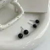 Aretes de ágata negra transmisión en vivo para vender pendientes de regalo baratos Ruan guapos cuentas redondas pendientes de guisantes negros