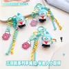 Llavero Colgante de Bolso Muñeca Medio-Pez Pequeño Chef Sanrio Regalo para Pareja Regalo Exquisito Venta al por Mayor